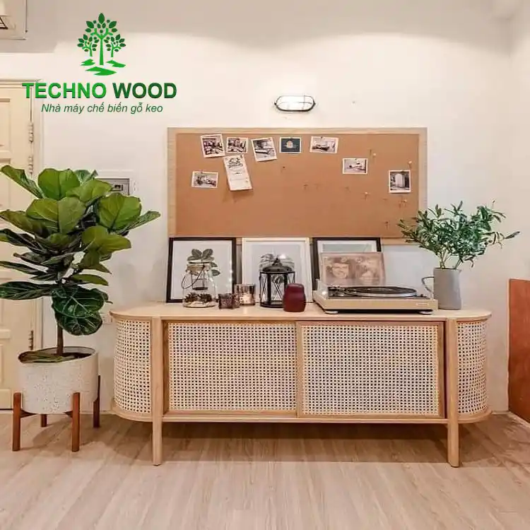 A photo of an interior corner made of wood, featuring materials sourced from acacia wood.